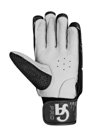 CA Pro 10000 Batting Gloves in black - Image 3
